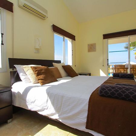 Theos Club Villas Polis Quarto foto