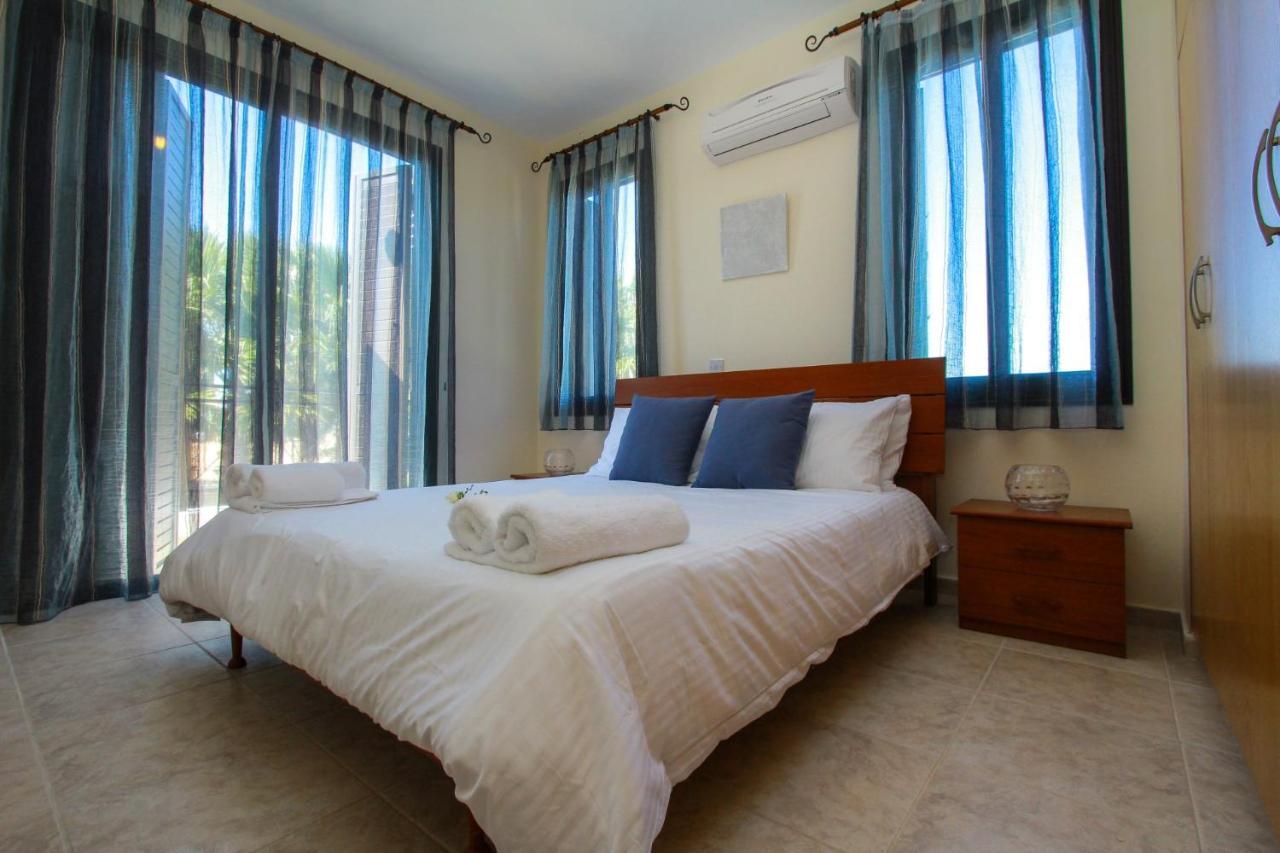 Theos Club Villas Polis Exterior foto