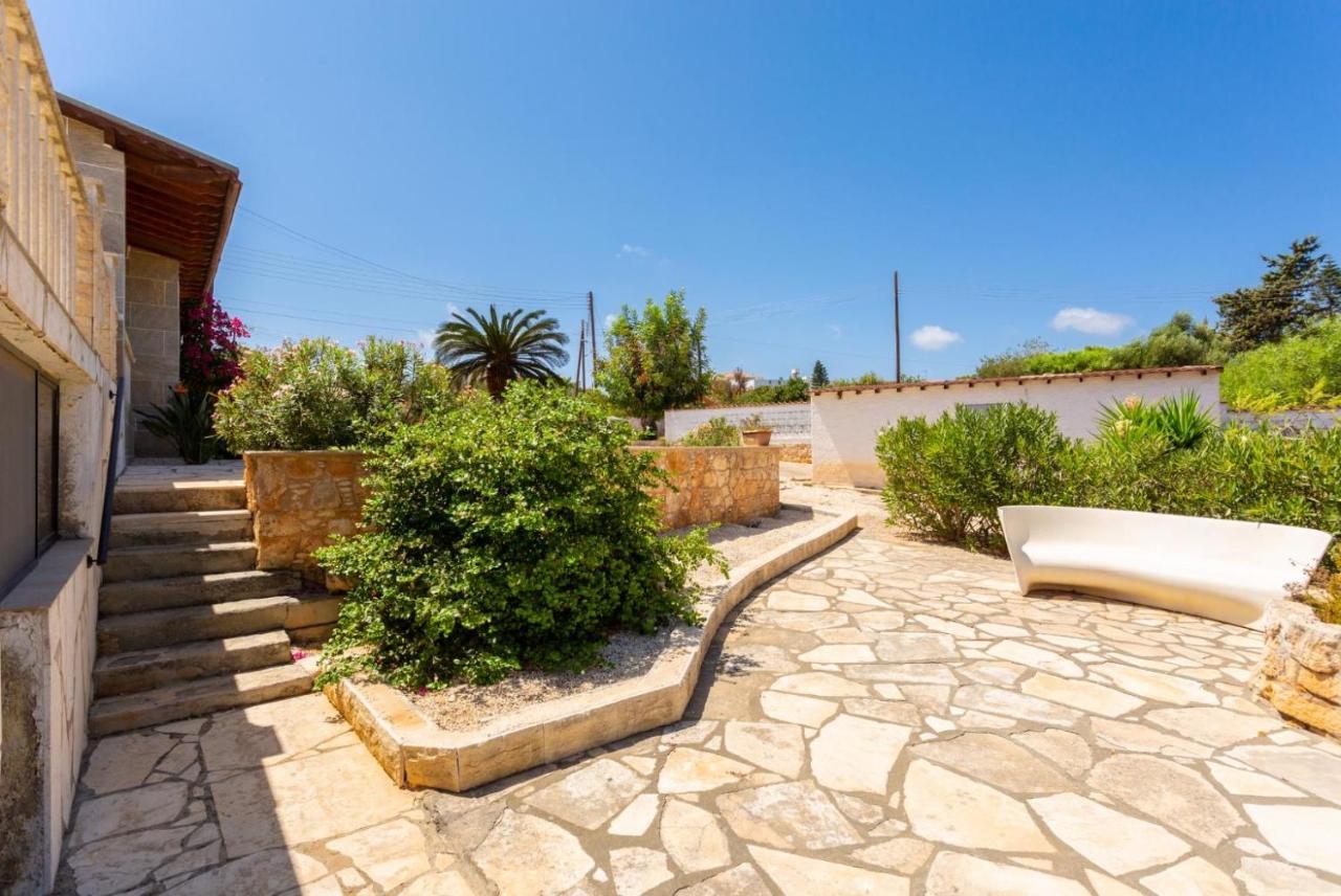 Theos Club Villas Polis Exterior foto
