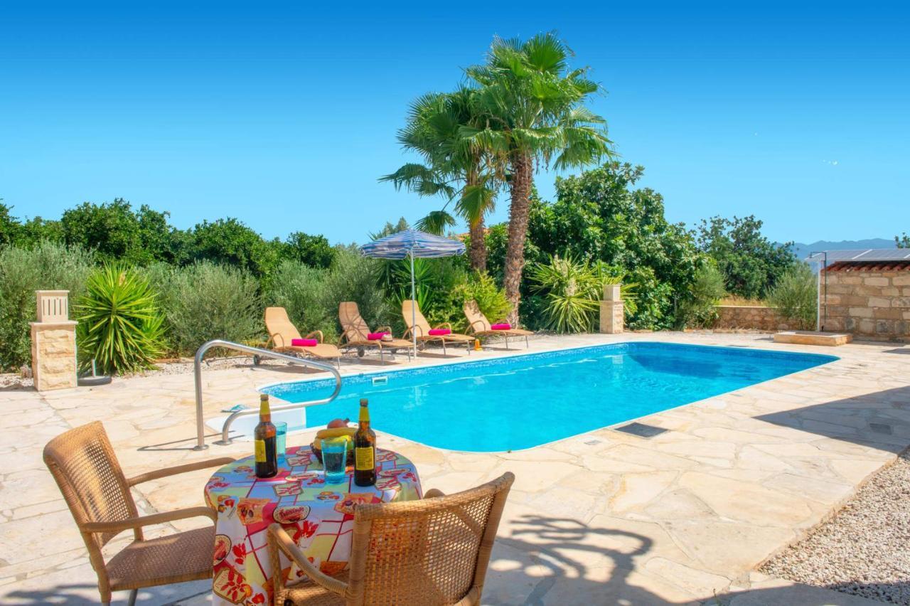 Theos Club Villas Polis Exterior foto